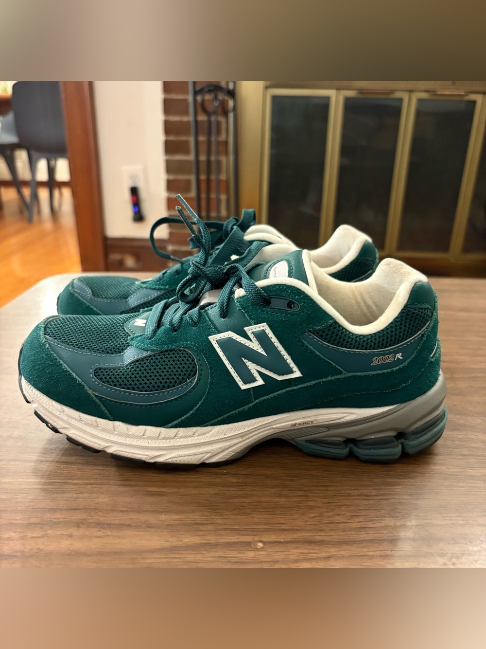 Very good condition!  Kids New Balance 2002r in Marsh Green.  Size 6.5